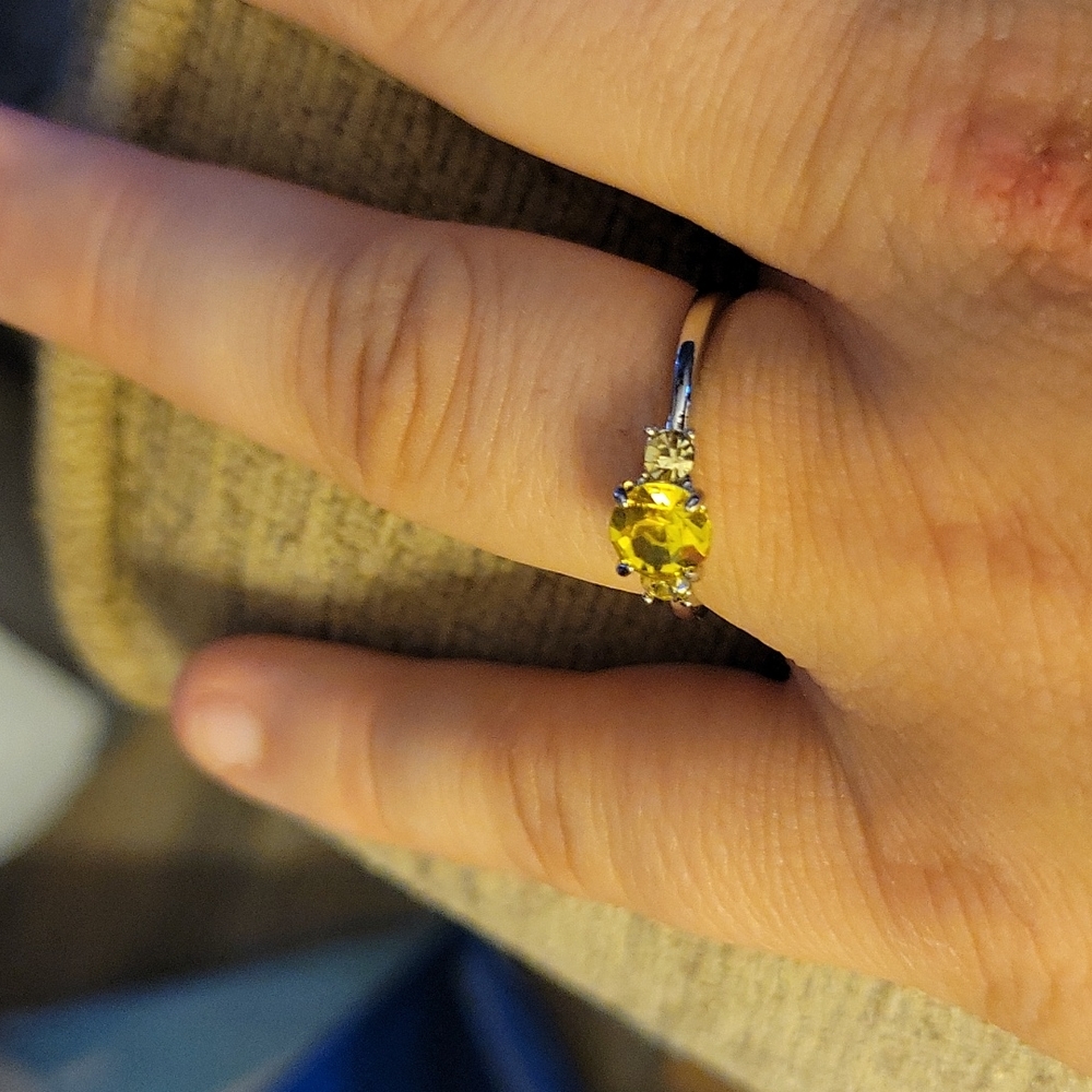 Ring size 9